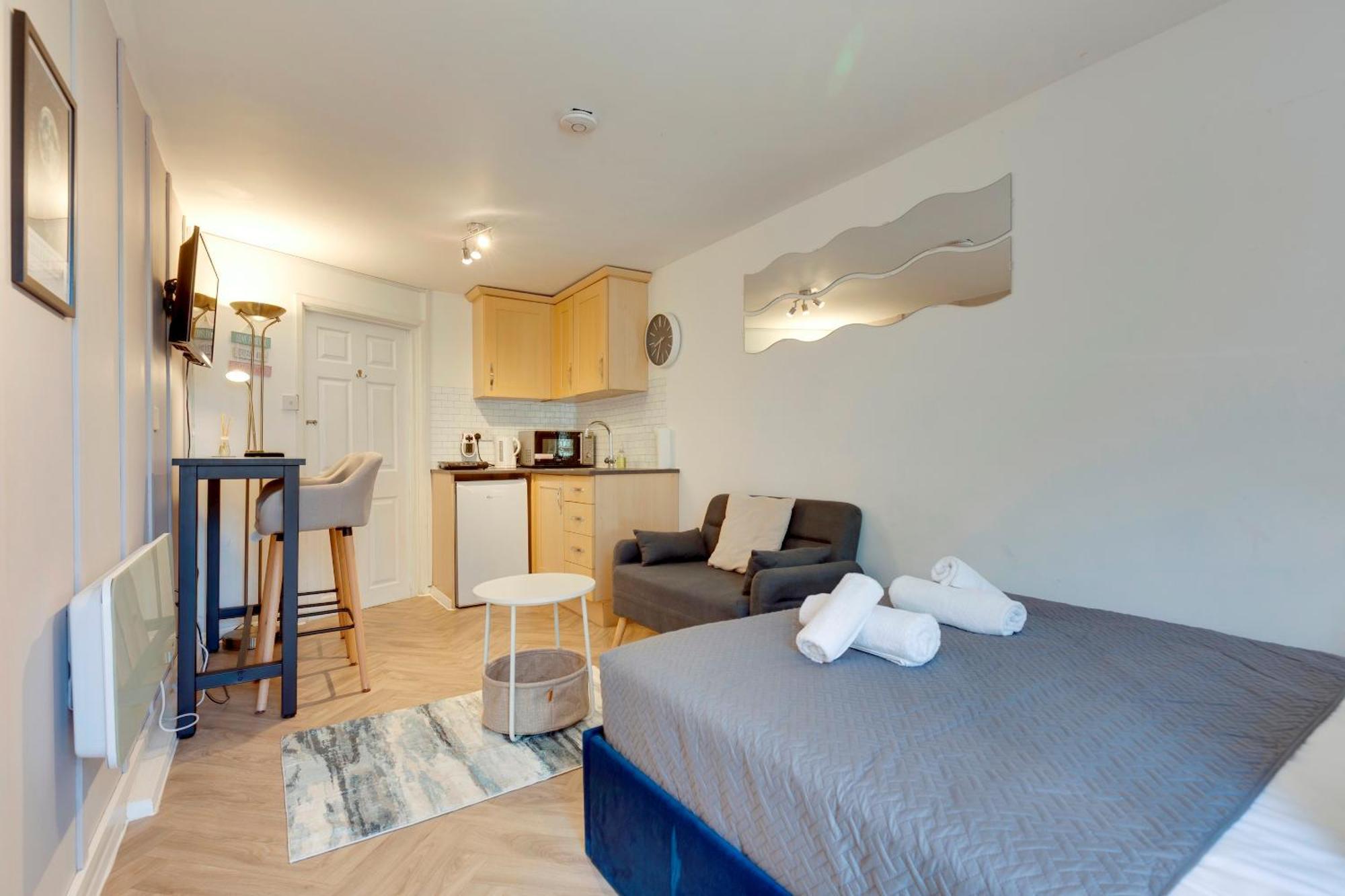 Apartemen Pass The Keys Stylish And Modern *